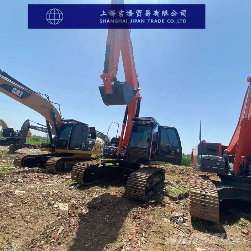 Hitachi ZX 210 Kāpurķēžu ekskavatori