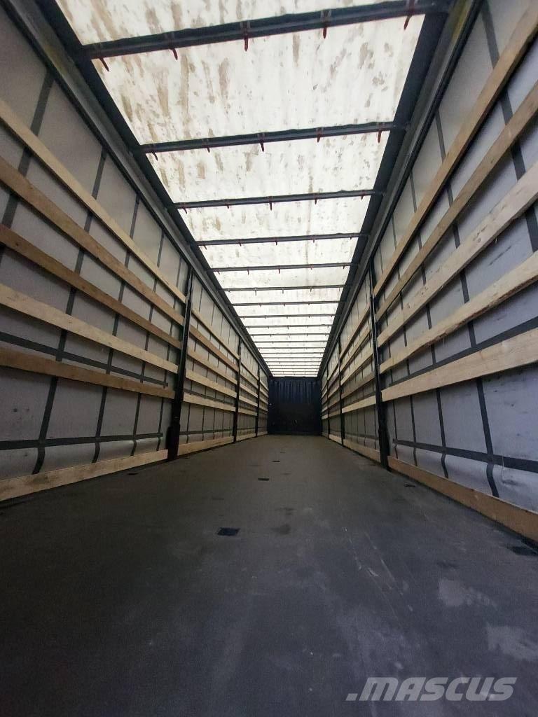 Krone Curtain HP Tents puspiekabes