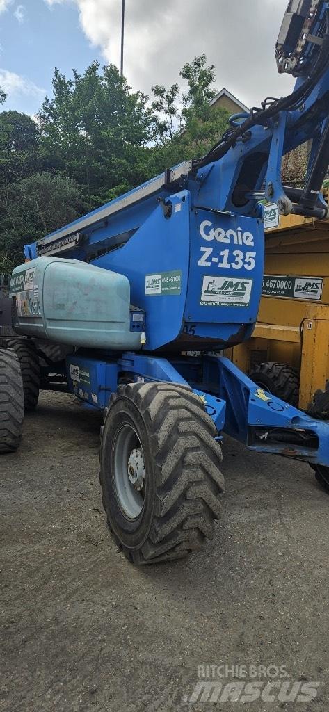 Genie Z 135/70 Strēles pacēlāji