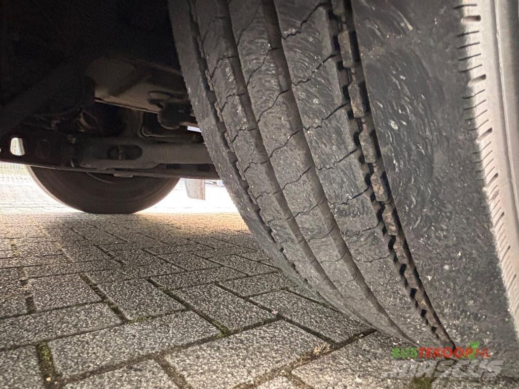 Setra S 415GT-HD Tūrisma autobusi