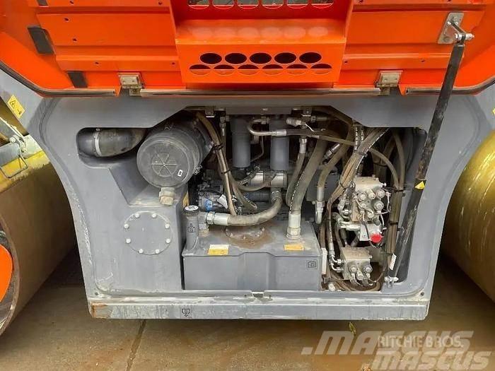 Hamm DV 70i-S Divvalču grunts veltņi