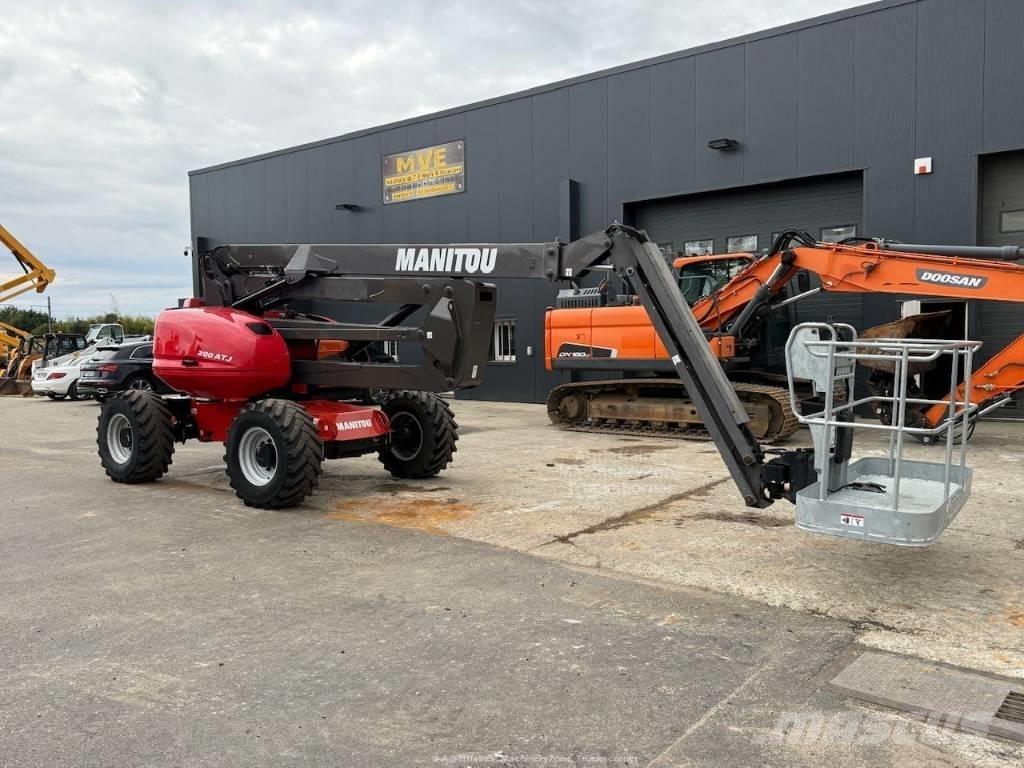 Manitou ATJ 200 Teleskopiskie pacēlāji