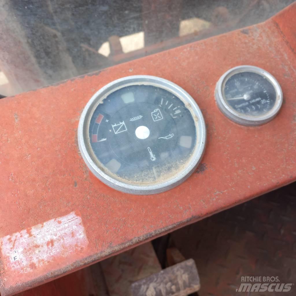 Manitou 4RM30G Tehnika ar dīzeļa dzinēju
