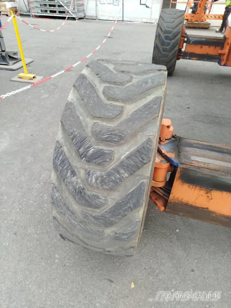 JLG 1250 AJP Strēles pacēlāji