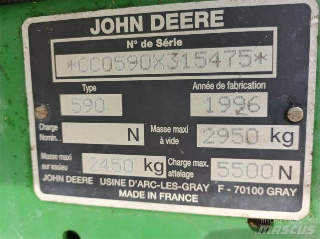 John Deere 590 Rituļu preses
