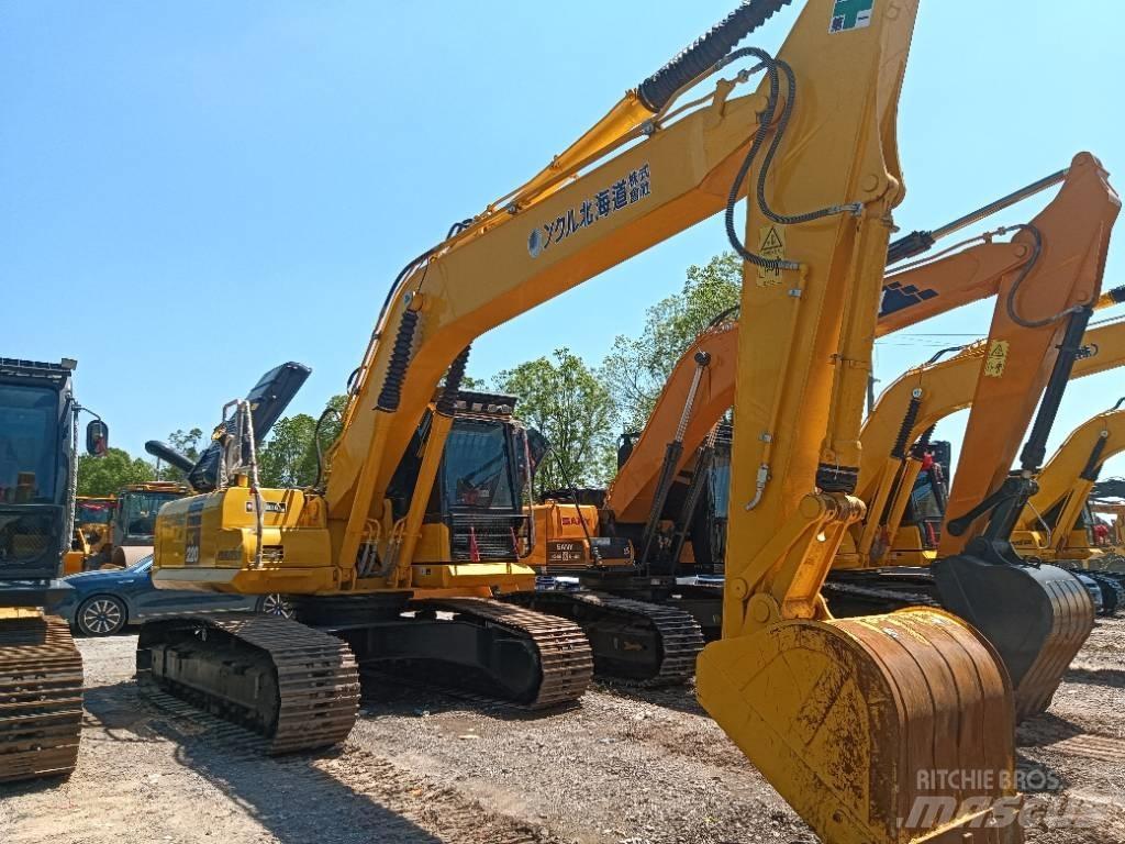 Komatsu PC 220 Kāpurķēžu ekskavatori