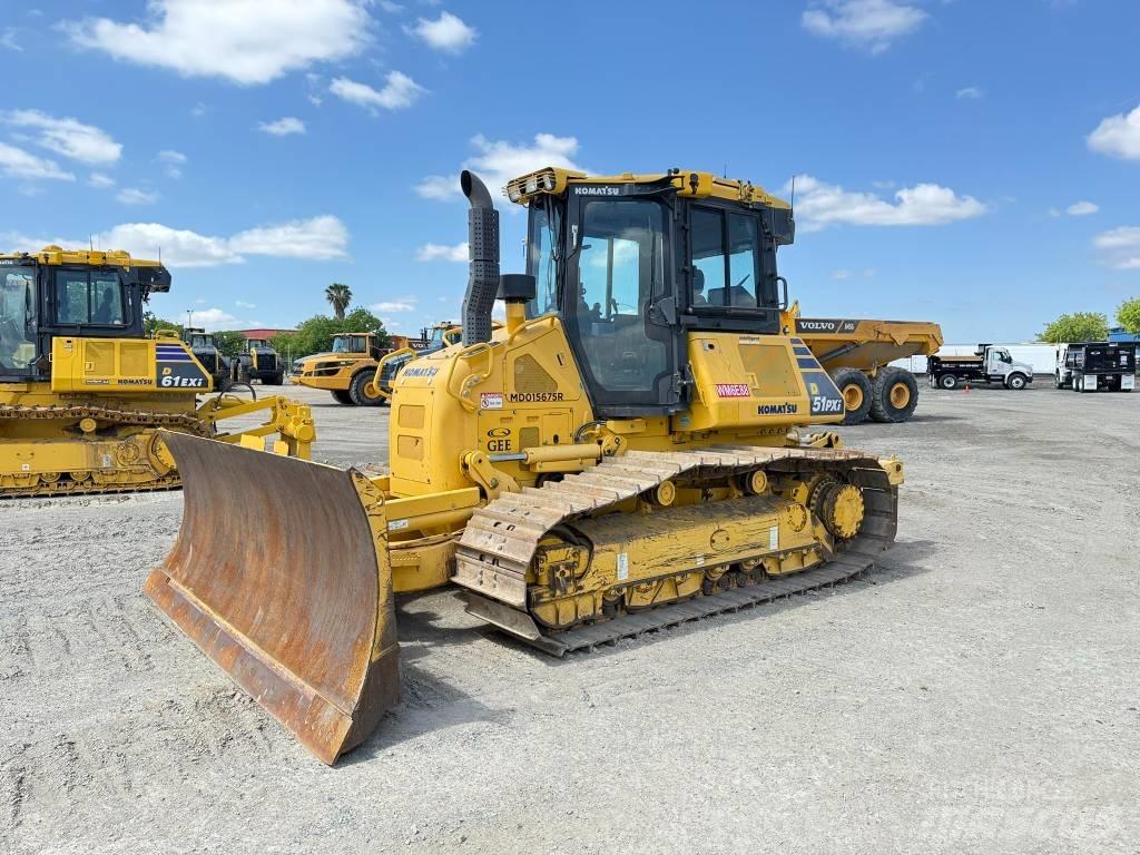 Komatsu D51PXi-24 Kāpurķēžu buldozeri
