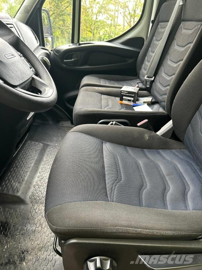Iveco Daily 35C16 Furgons