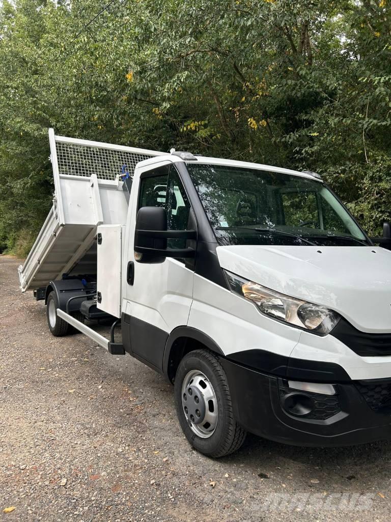 Iveco Daily 35C16 Furgons