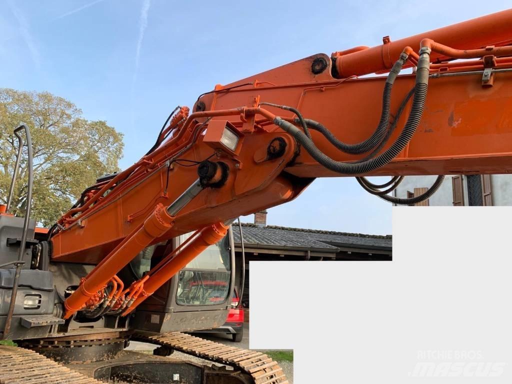 Hitachi ZAXIS 240-N3 Kāpurķēžu ekskavatori