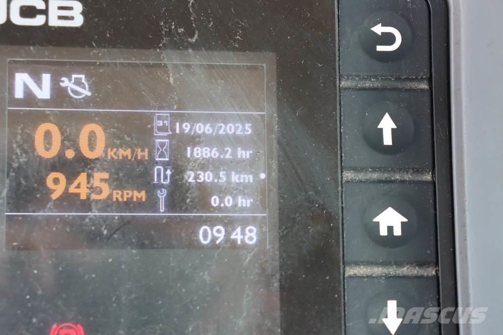 JCB 427 a5 zx Iekrāvēji uz riteņiem