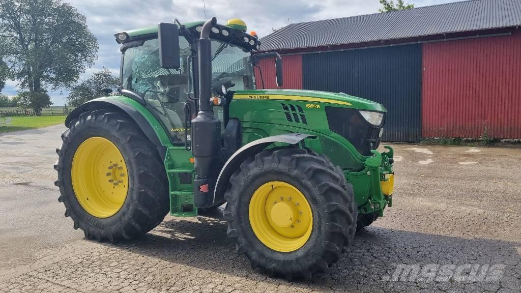 John Deere 6155R Traktori