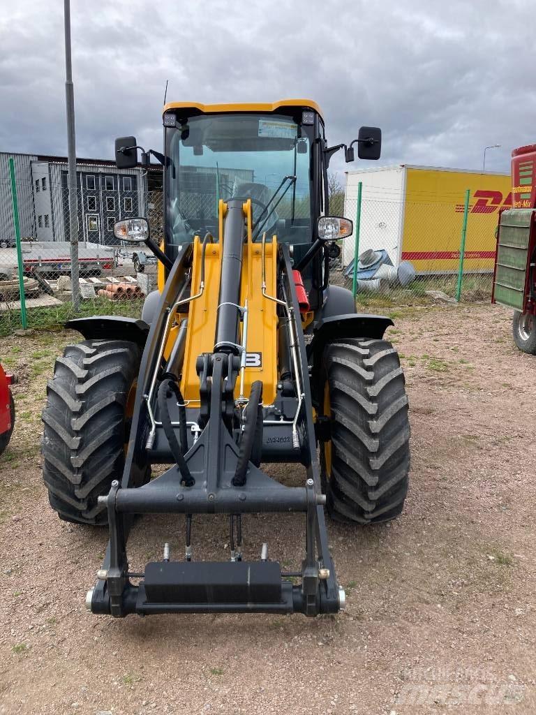 JCB 409 Iekrāvēji uz riteņiem