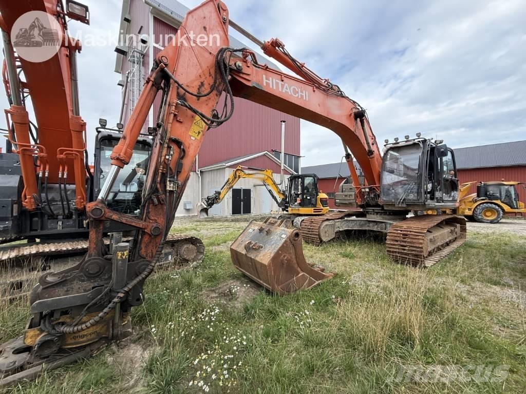 Hitachi ZX 300 LC-6 Kāpurķēžu ekskavatori