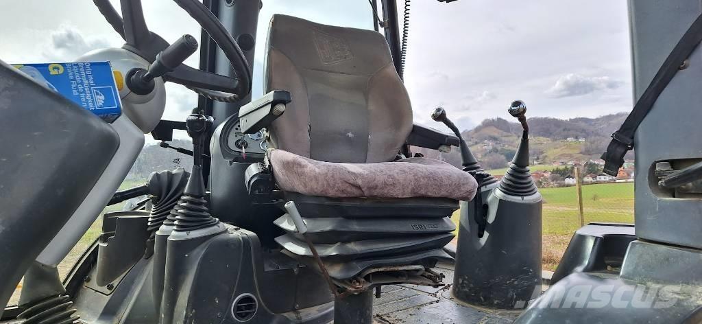 JCB 3CX Ekskavatori-iekrāvēji