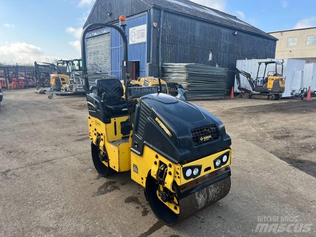 Bomag BW 80 AD-5 Divvalču grunts veltņi