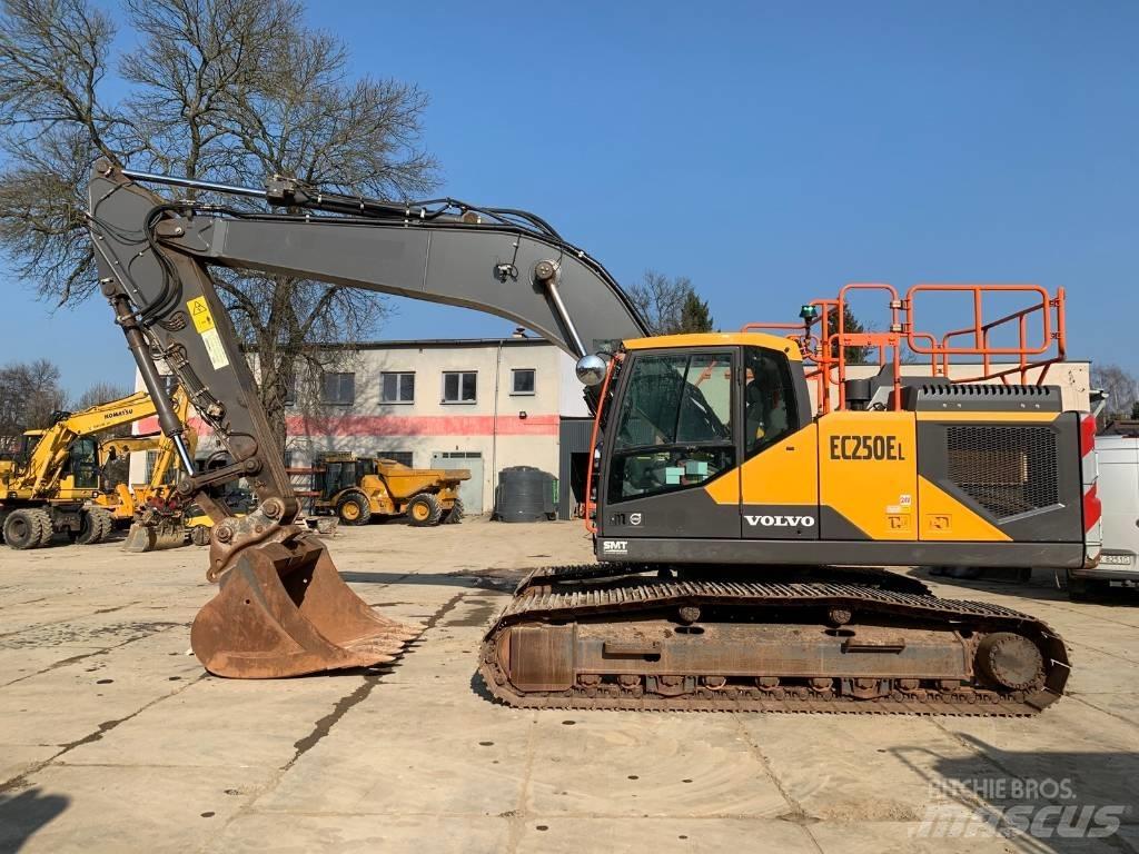 Volvo EC 250 EL Kāpurķēžu ekskavatori