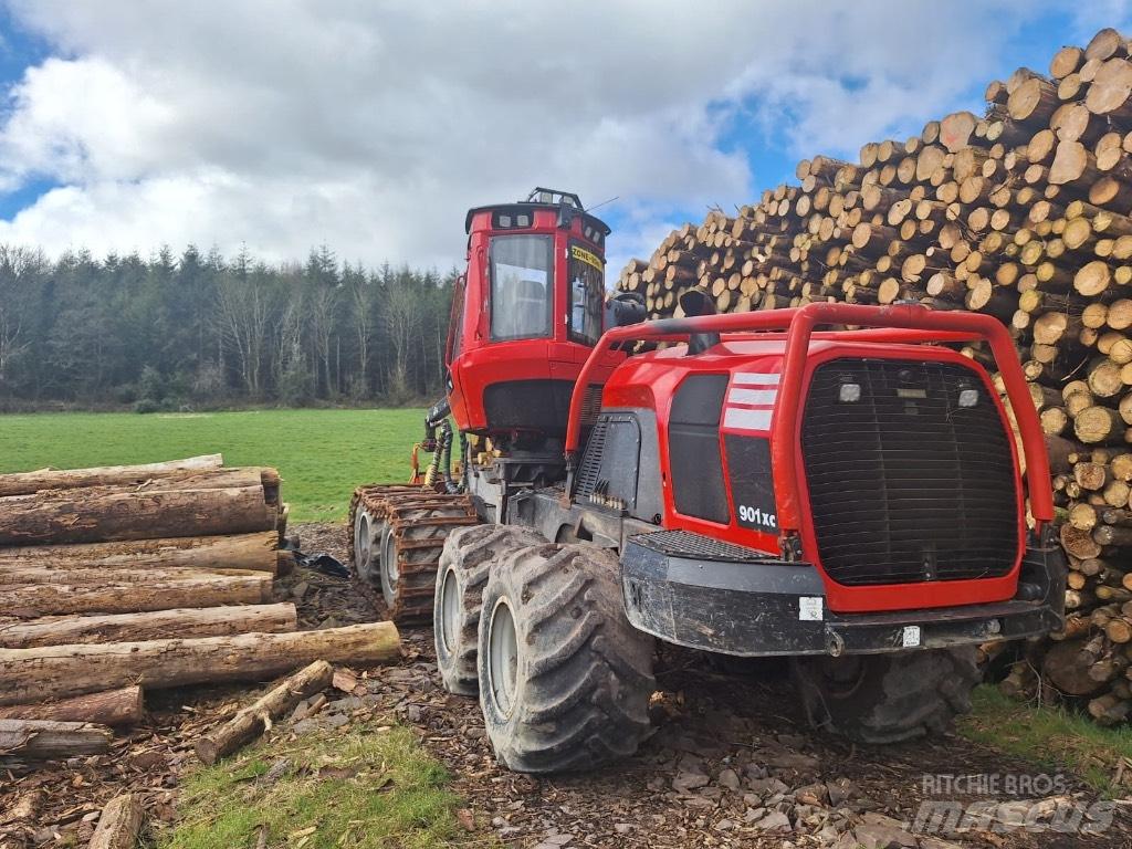 Komatsu 901 XC Harvesteri