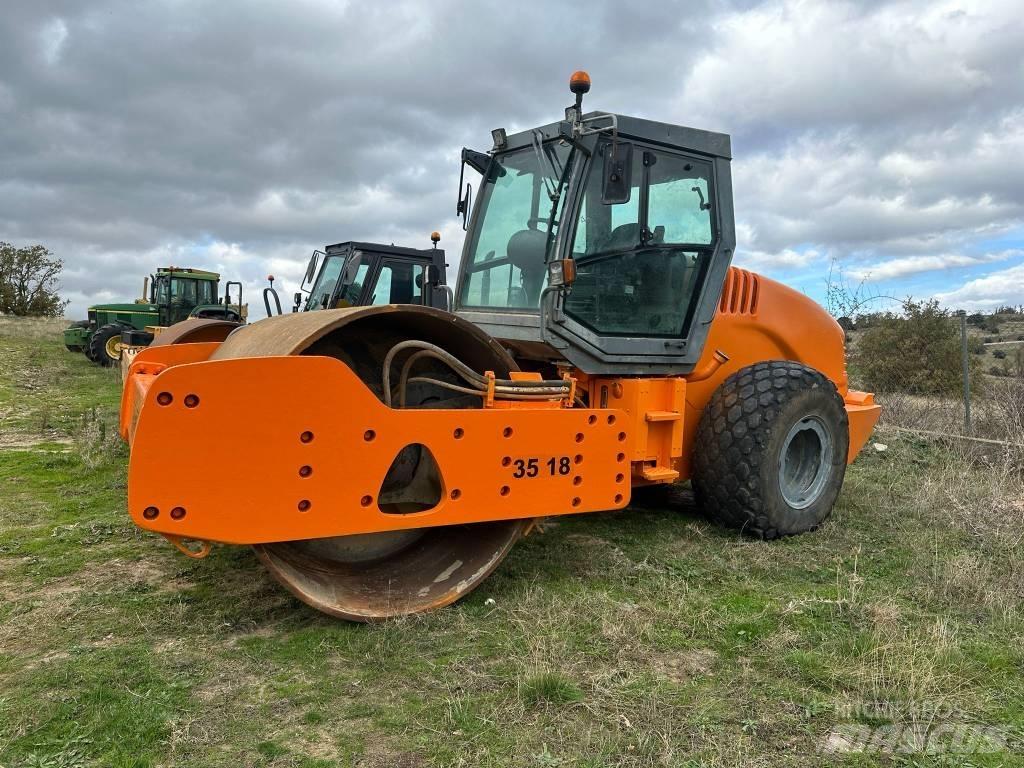 Hamm 3518 Vienvalča grunts veltņi
