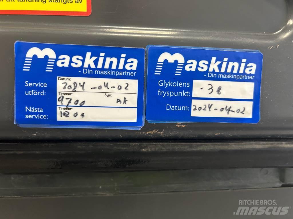 Doosan DX170W-5 Ekskavatori uz riteņiem