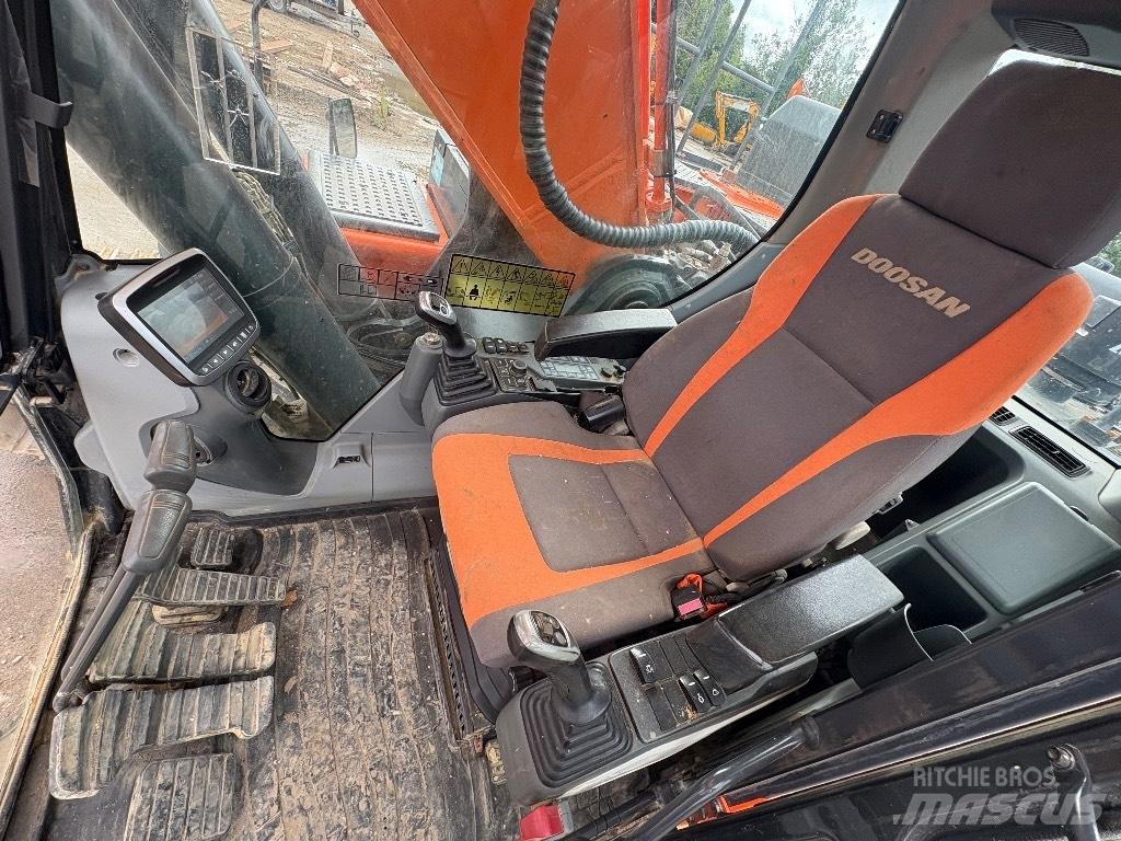 Doosan DX380LC-5 Kāpurķēžu ekskavatori
