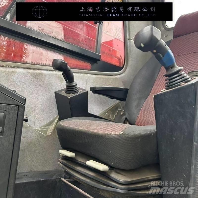 Sany STC 800S Visurgājēji celtņi