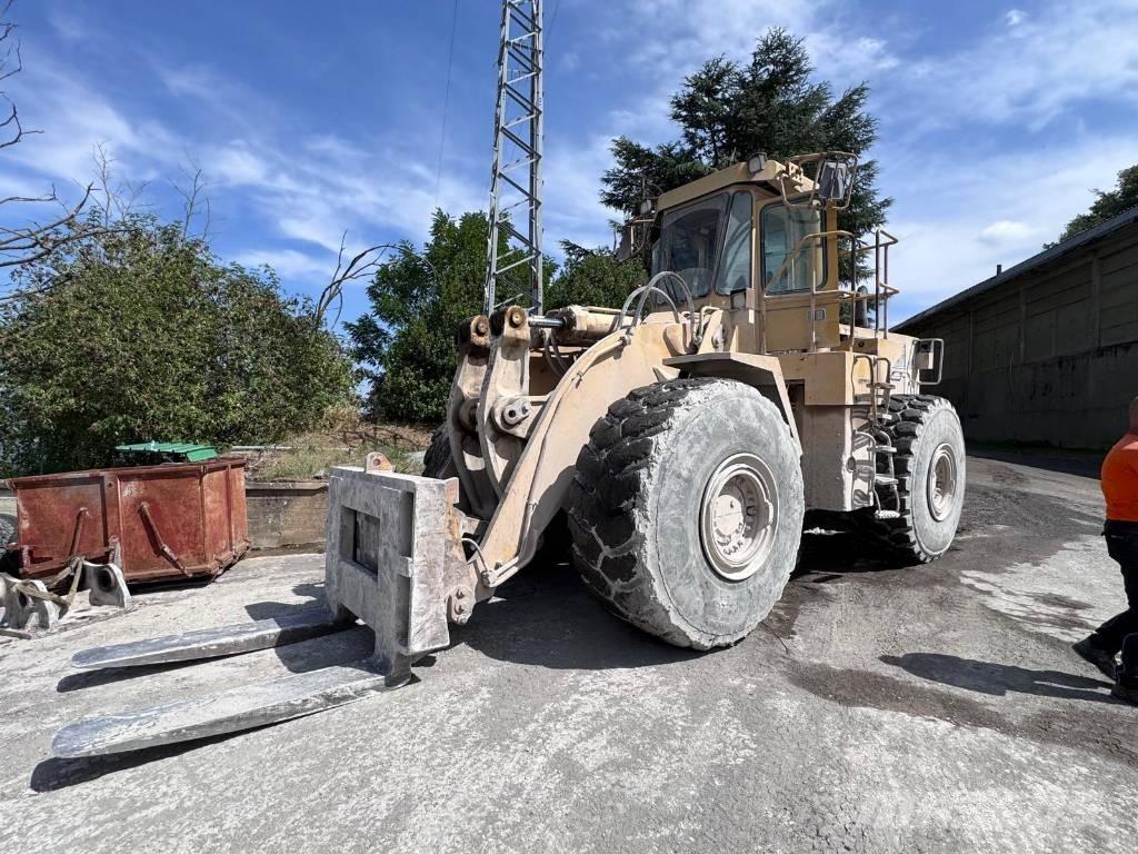 CAT 980 F Iekrāvēji uz riteņiem