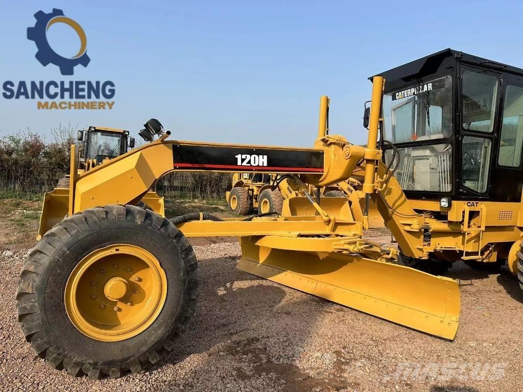 CAT 120H Greideri