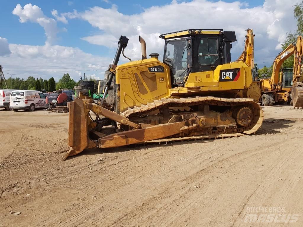 CAT D 7 E LGP Kāpurķēžu buldozeri