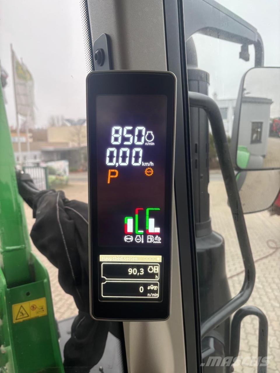 John Deere 6110M Traktori