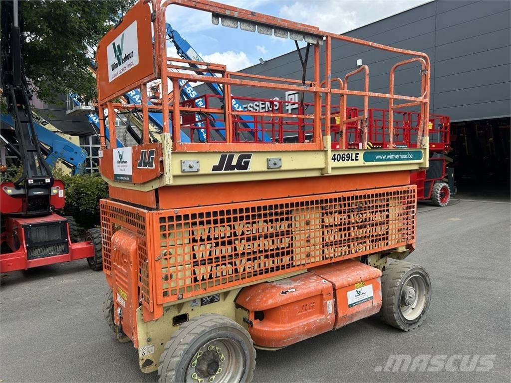 JLG 4069 LE (3524) Šķerveida pacēlāji