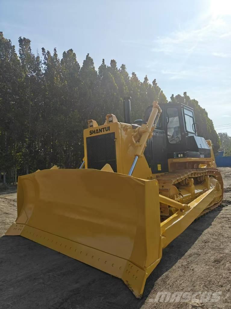 Shantui SD 32 Kāpurķēžu buldozeri