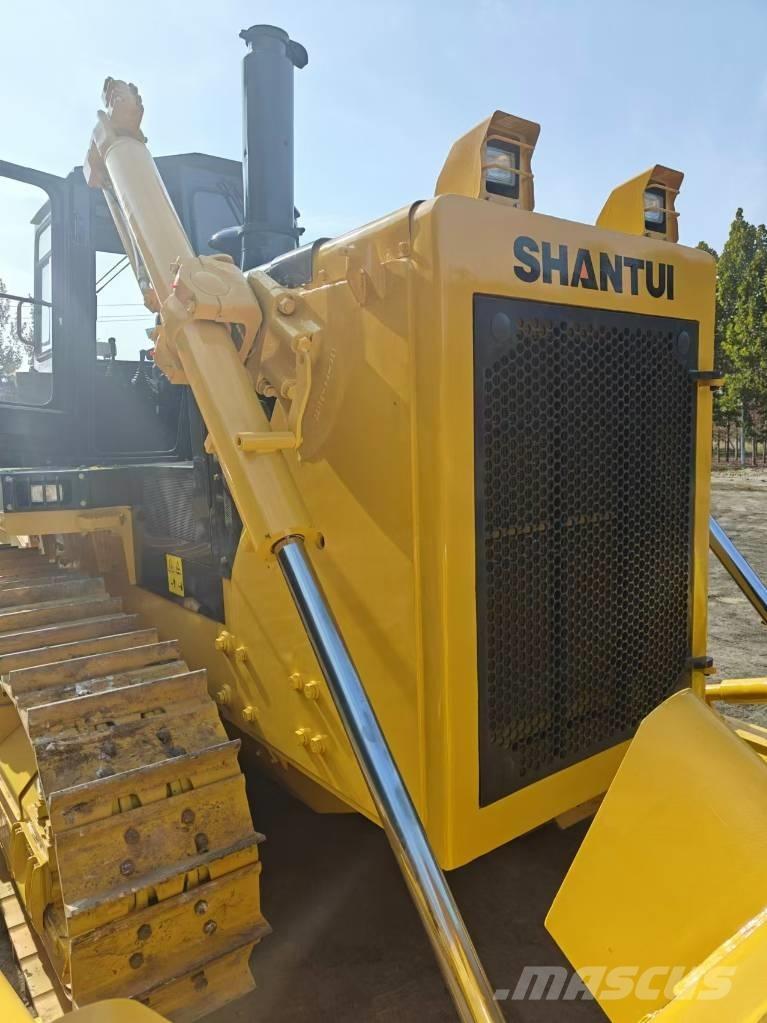Shantui SD 32 Kāpurķēžu buldozeri