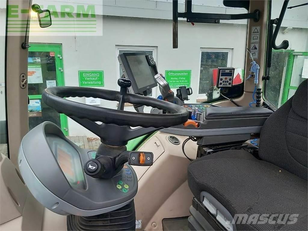 Fendt 724 vario s4 Traktori