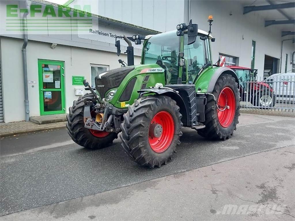 Fendt 724 vario s4 Traktori