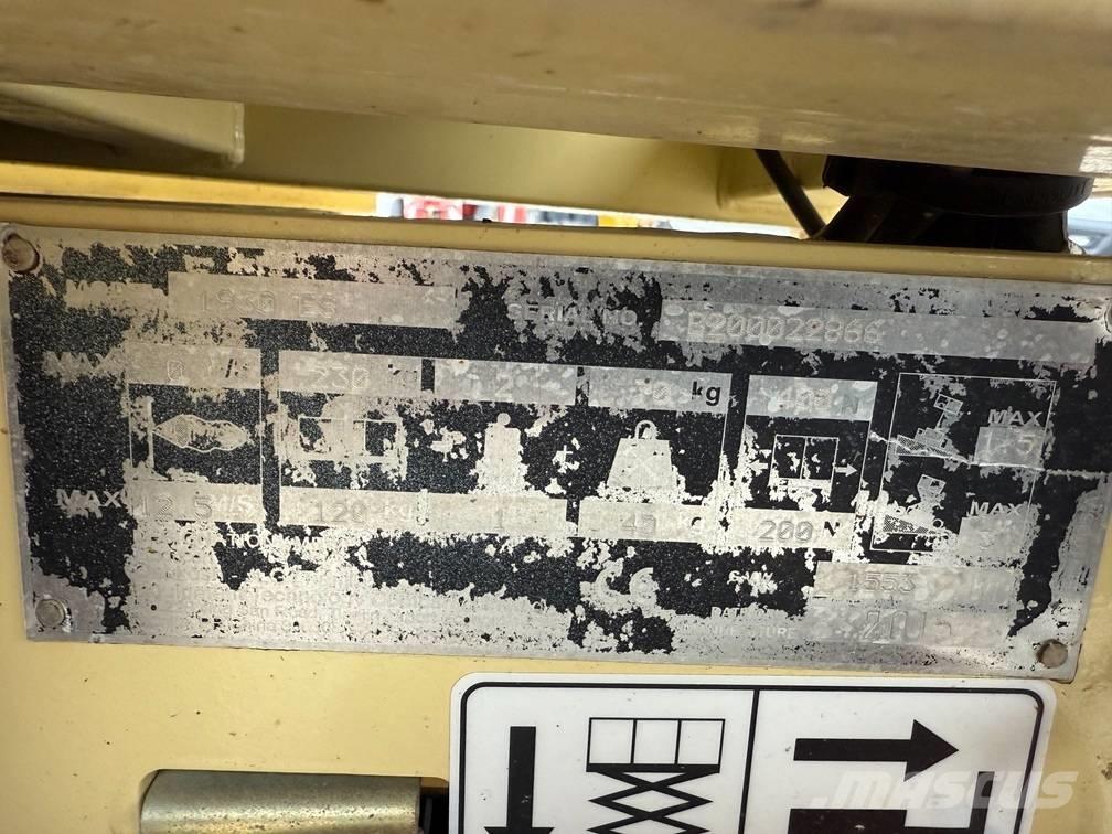 JLG 1930 ES Šķerveida pacēlāji