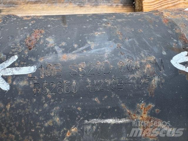 CAT grot 135 mm nowy Āmuri/Drupinātāji
