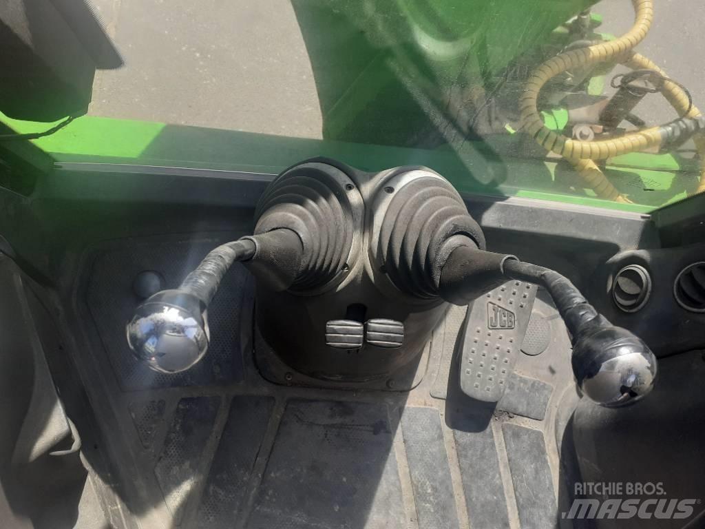 JCB 3 CX P 21 Ekskavatori-iekrāvēji
