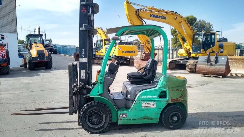 Mitsubishi FD 25 N Tehnika ar dīzeļa dzinēju