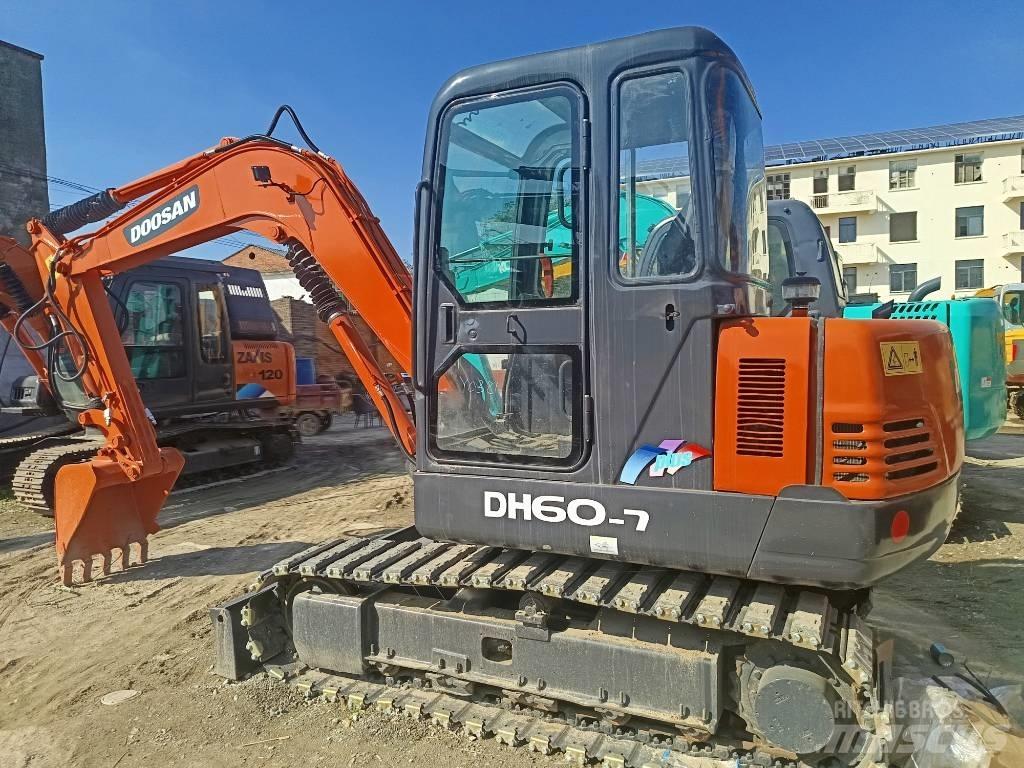 Doosan DH 60-7 Mini ekskavatori < 7 t