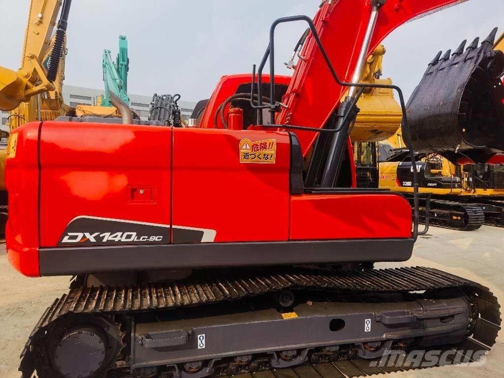 Doosan DX140LC-9C Kāpurķēžu ekskavatori