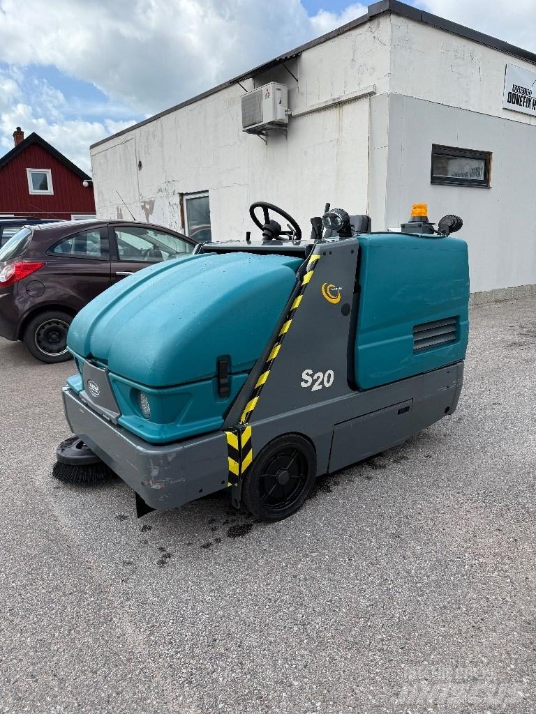 Tennant S20 Iekštelpu slaucīšanas iekārtas