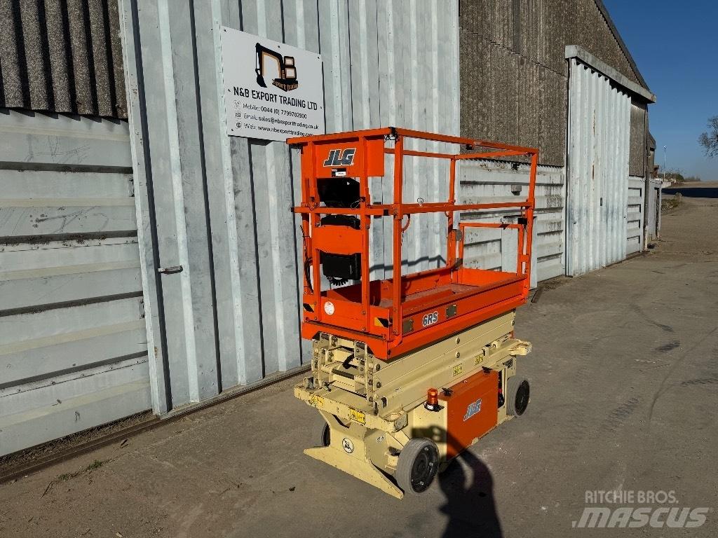 JLG 6 RS Šķerveida pacēlāji