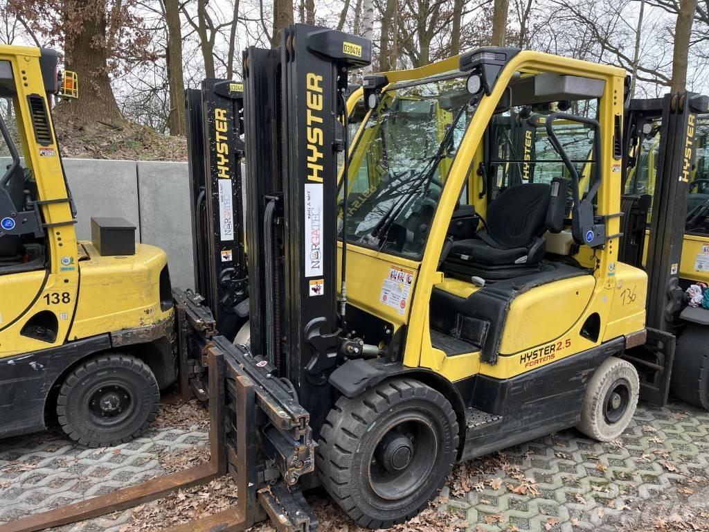 Hyster H2.5FT Tehnika ar dīzeļa dzinēju
