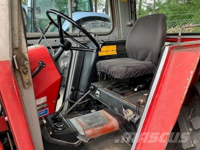 Massey Ferguson 550 Traktori