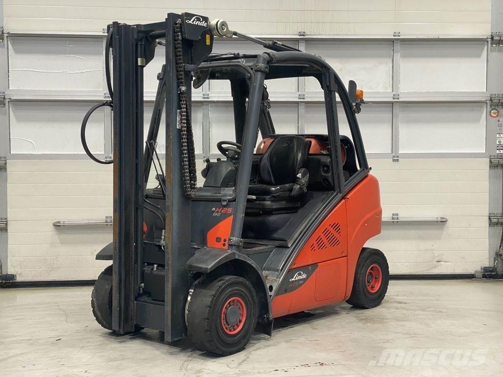 Linde H25T-02 LPG tehnika