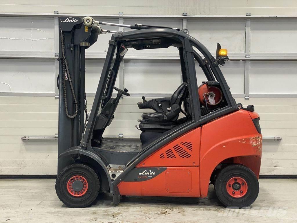 Linde H25T-02 LPG tehnika
