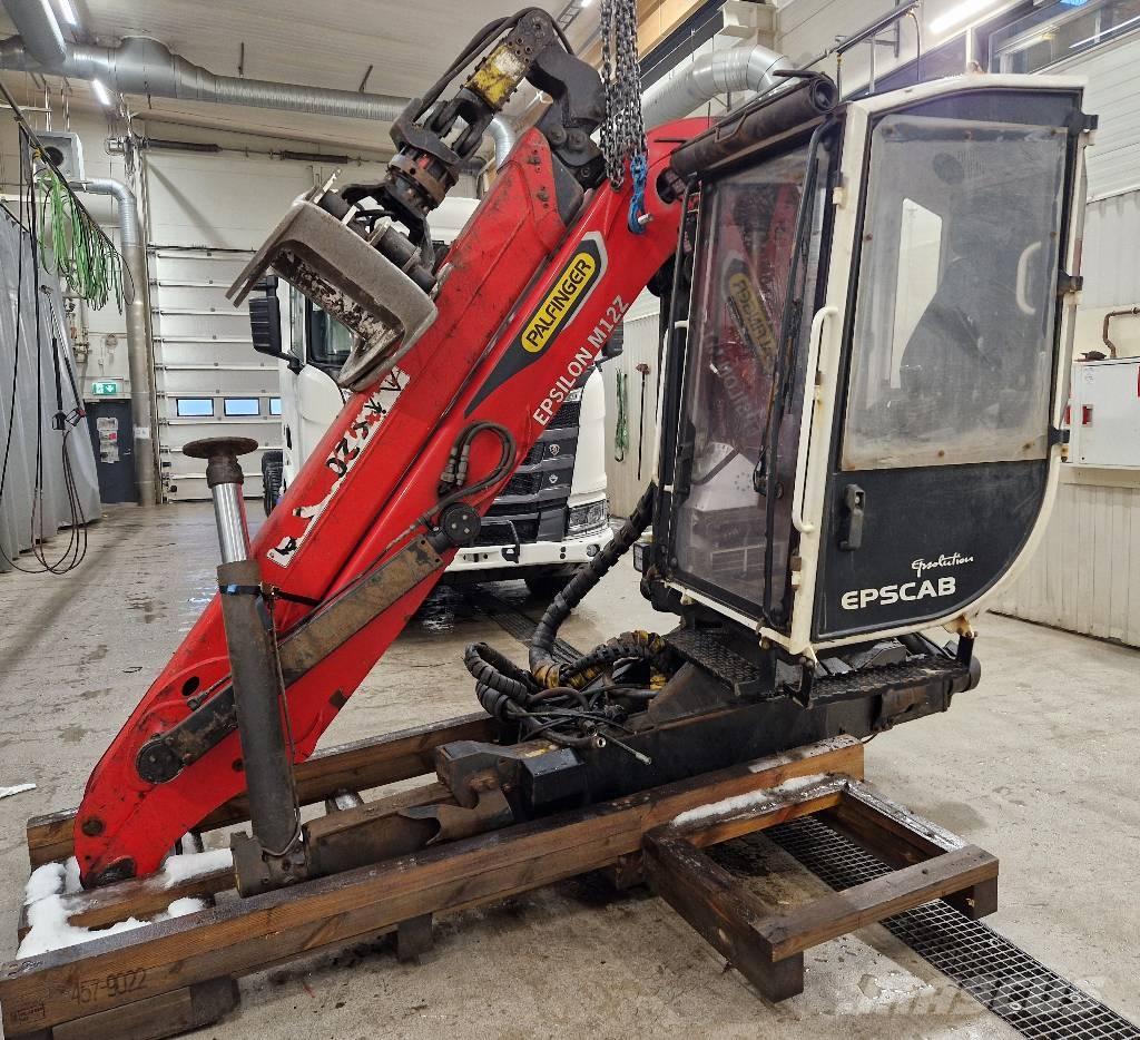 Epsilon M12 Z Kokmateriālu krāni