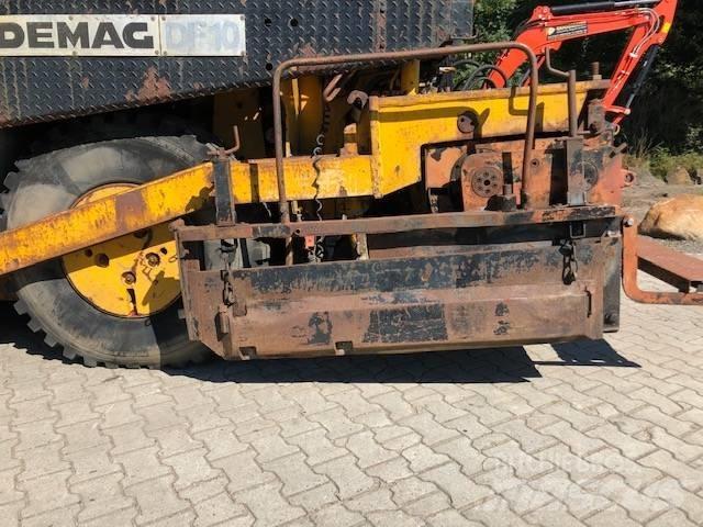 Demag DF 10 Asfalta klājēji