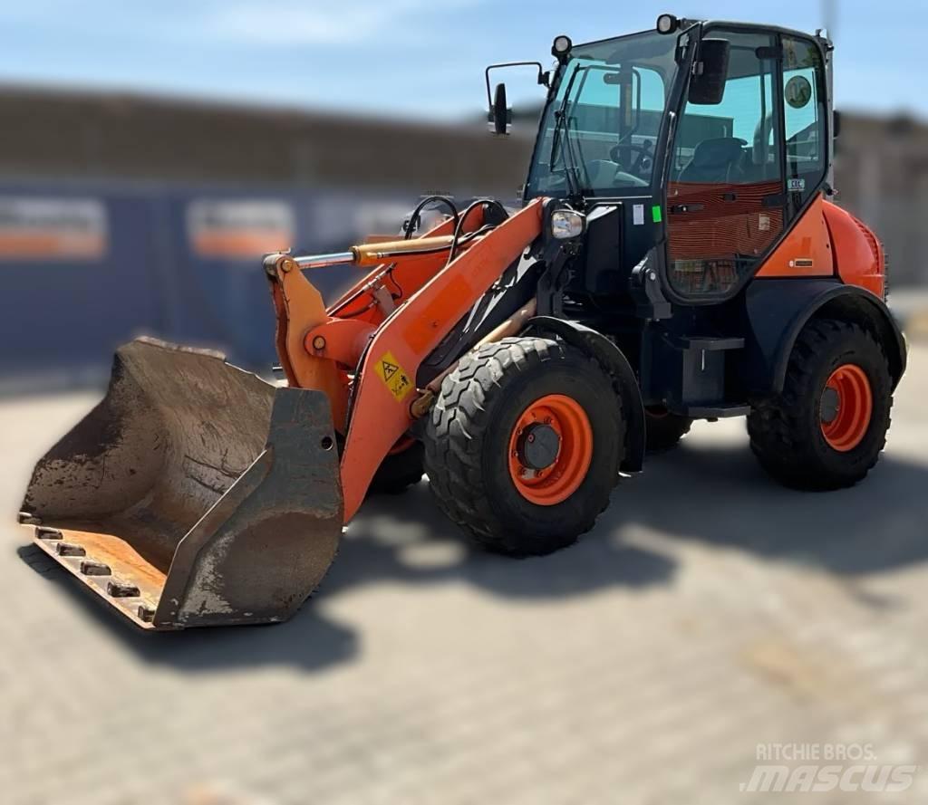 Komatsu WA 80-6 Iekrāvēji uz riteņiem